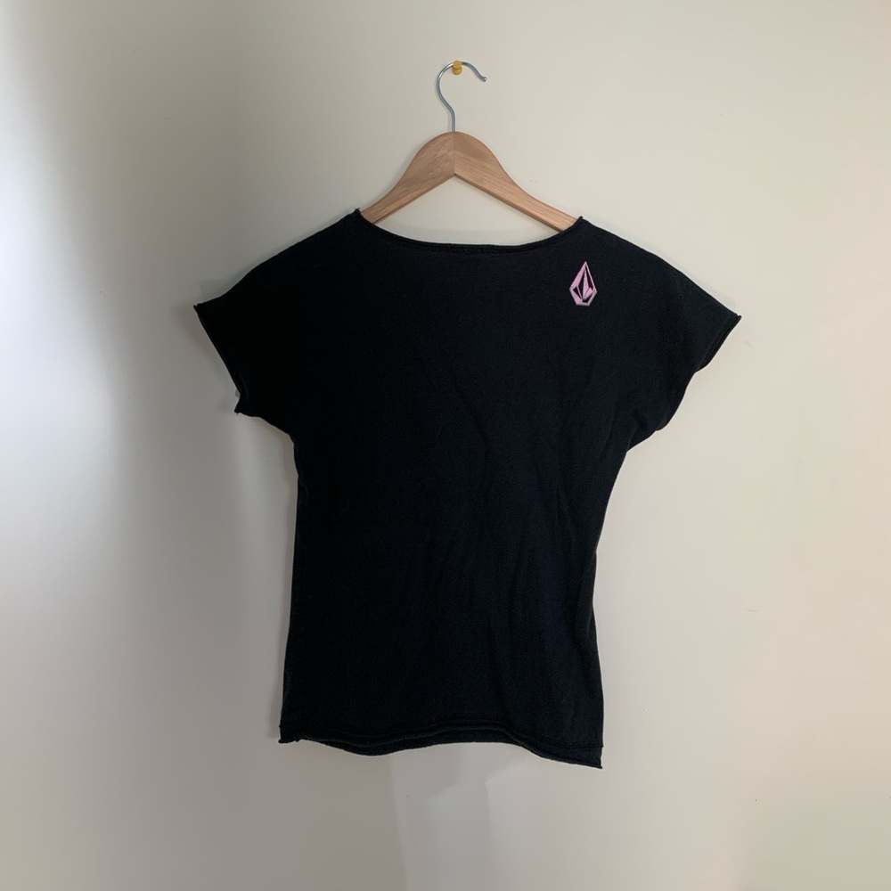 VOLCOM T - Picture 2 of 2